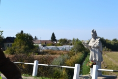 Nepomuki-Szent-János-szobra-a-Maty-ér-mellett